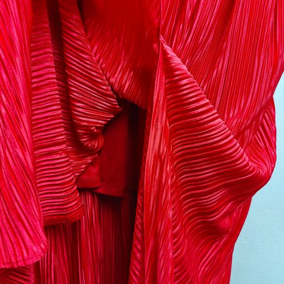 Hot Topic Her Universe Disney Cruella Red Dress Womens Large Red Gown Maxi - Picture 5 of 9